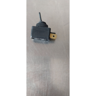 BREV Schalter 12V/10 A f&uuml;r Carraro HST 3800 usw.